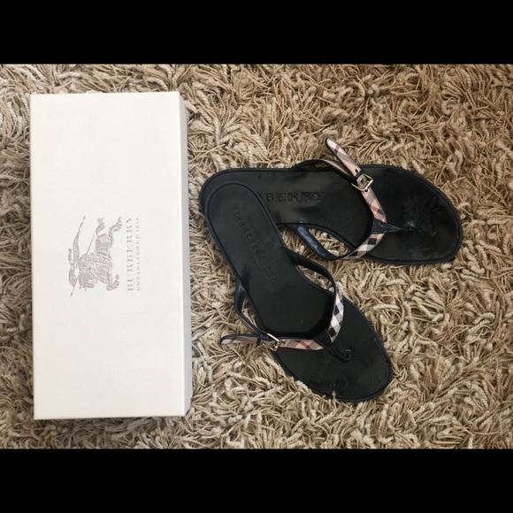 burberry flip flops sale